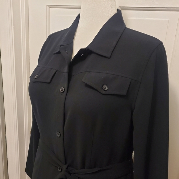 New York & Company Black Button Front With Tie Shirt Size Large - Picture 2 of 9